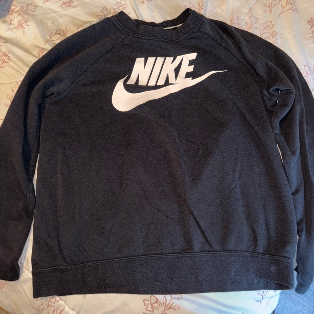 Nike Men's Dark Gray Crewneck Sweater
